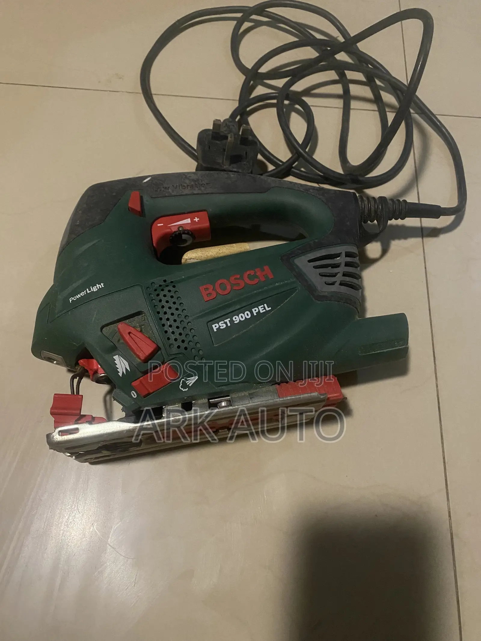 Bosch Green Jigsaw PST 900 Pel | 620W - 06033a0200
