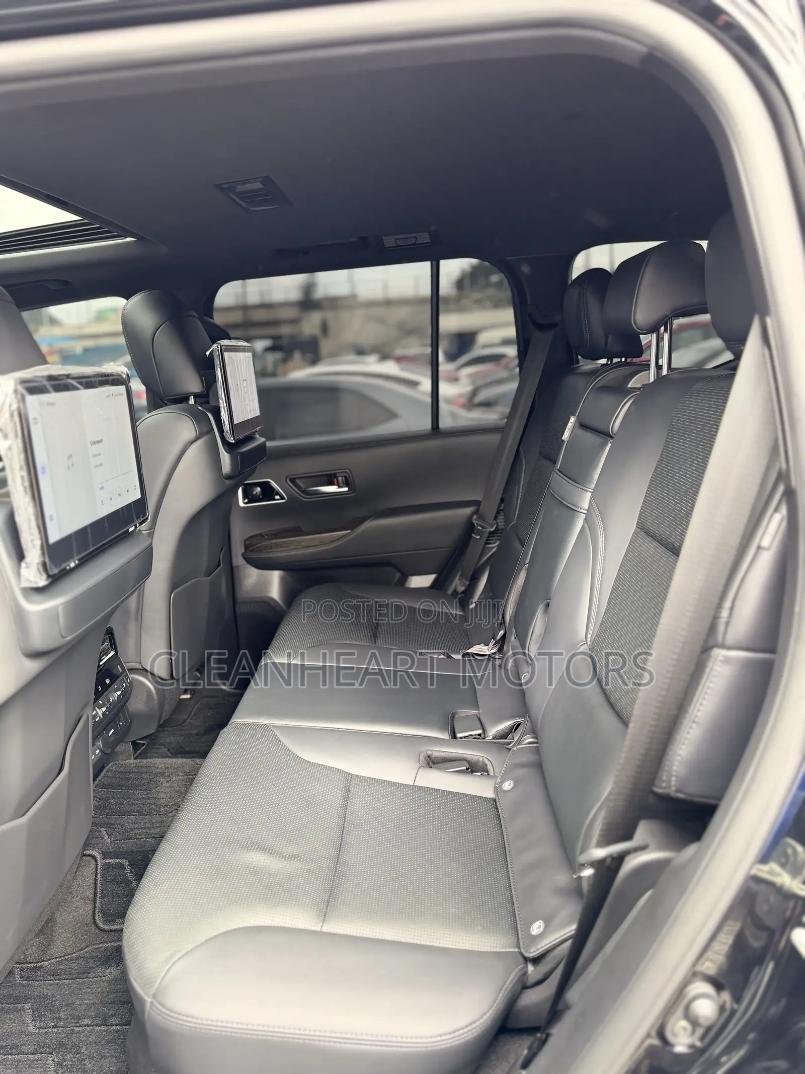 Toyota Land Cruiser 2025 Black