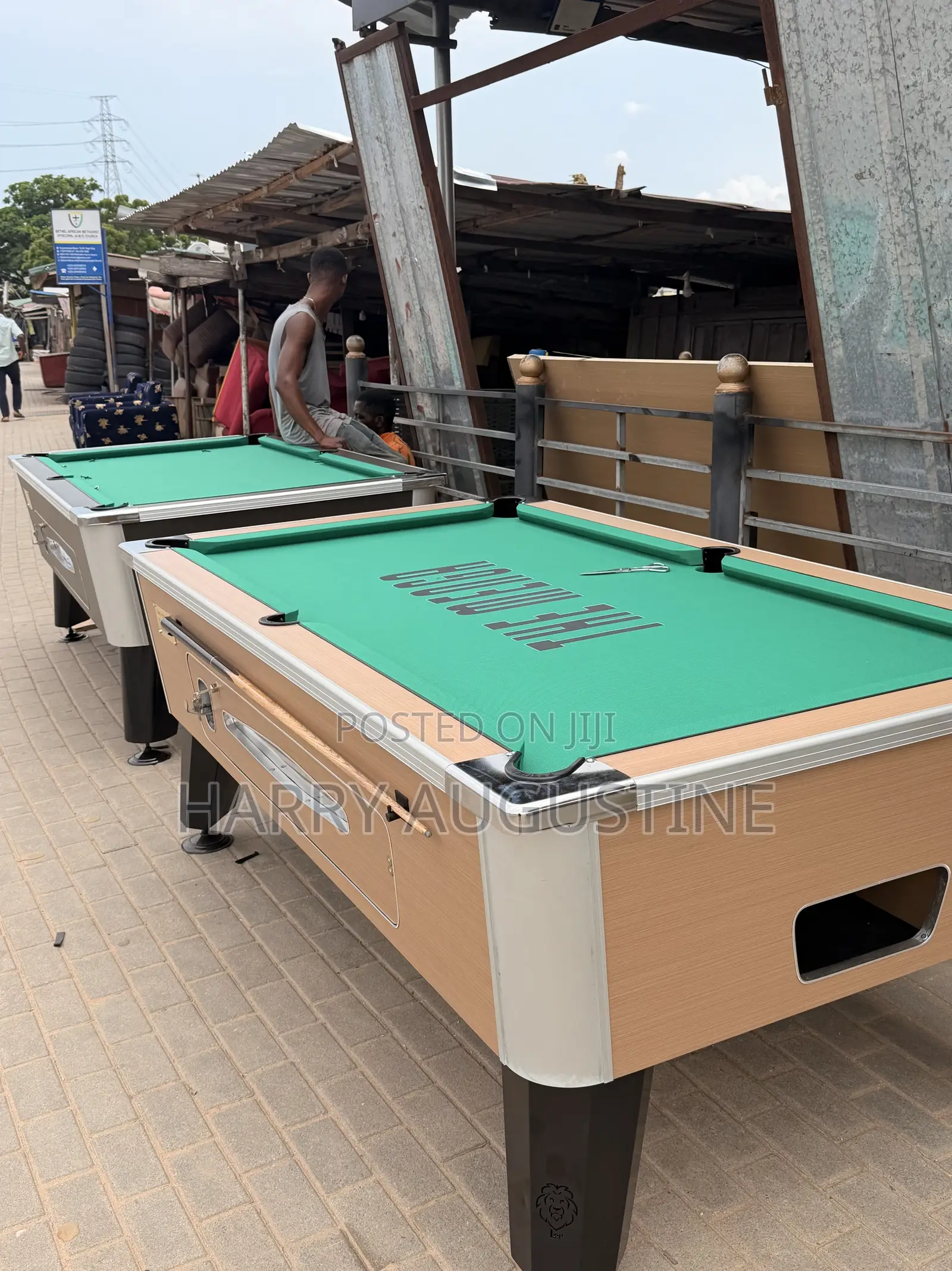Standard Coin Operated Pool Table