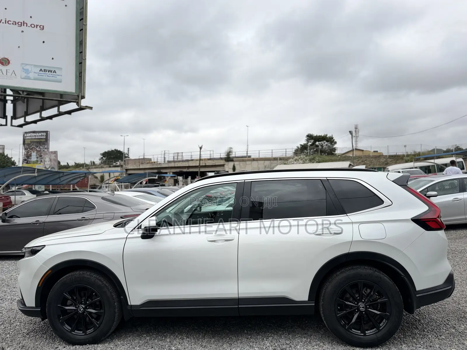 Honda CR-V 2025 White