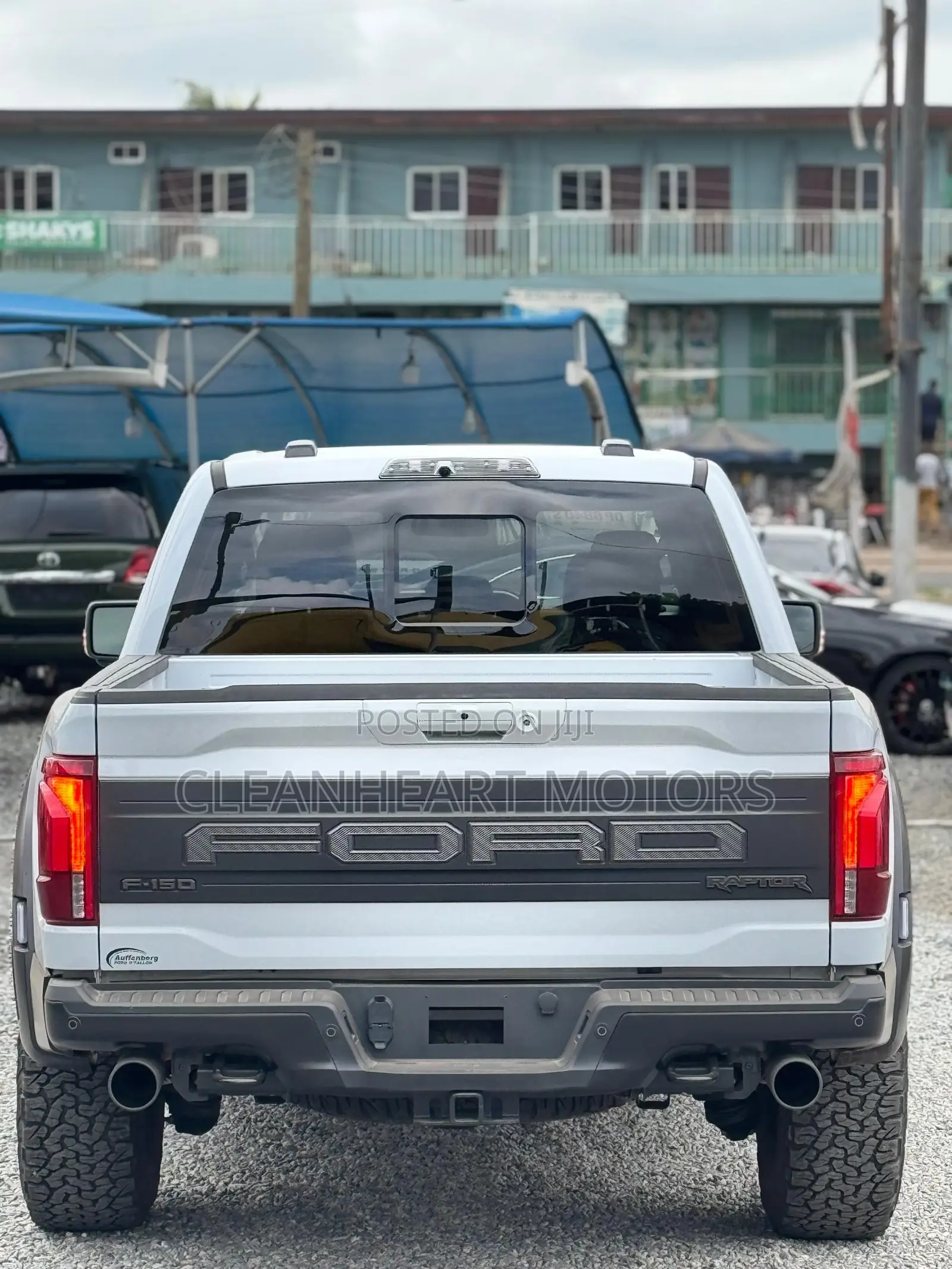 Ford F-150 Raptor 4WD SuperCrew 5.5' Box 2025 White