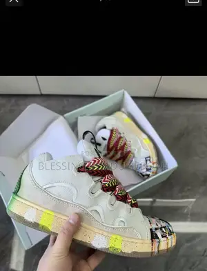 High Quality Sneakers
