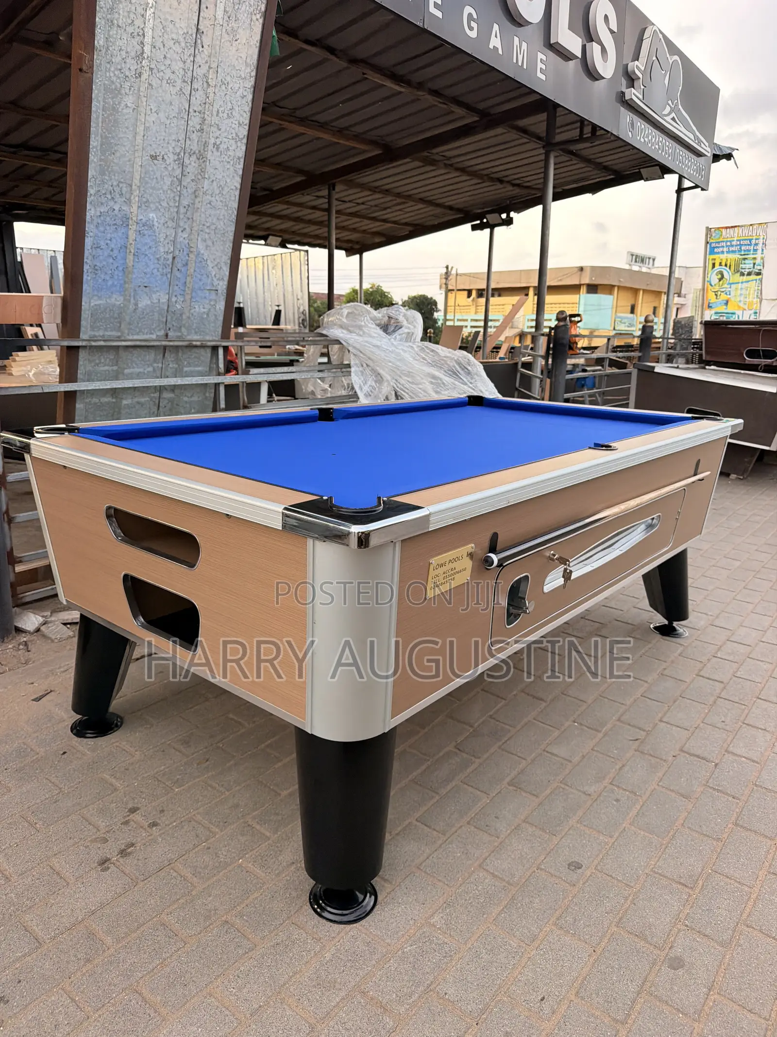 Standard Coin Operated Pool Table Going for a Cool Price