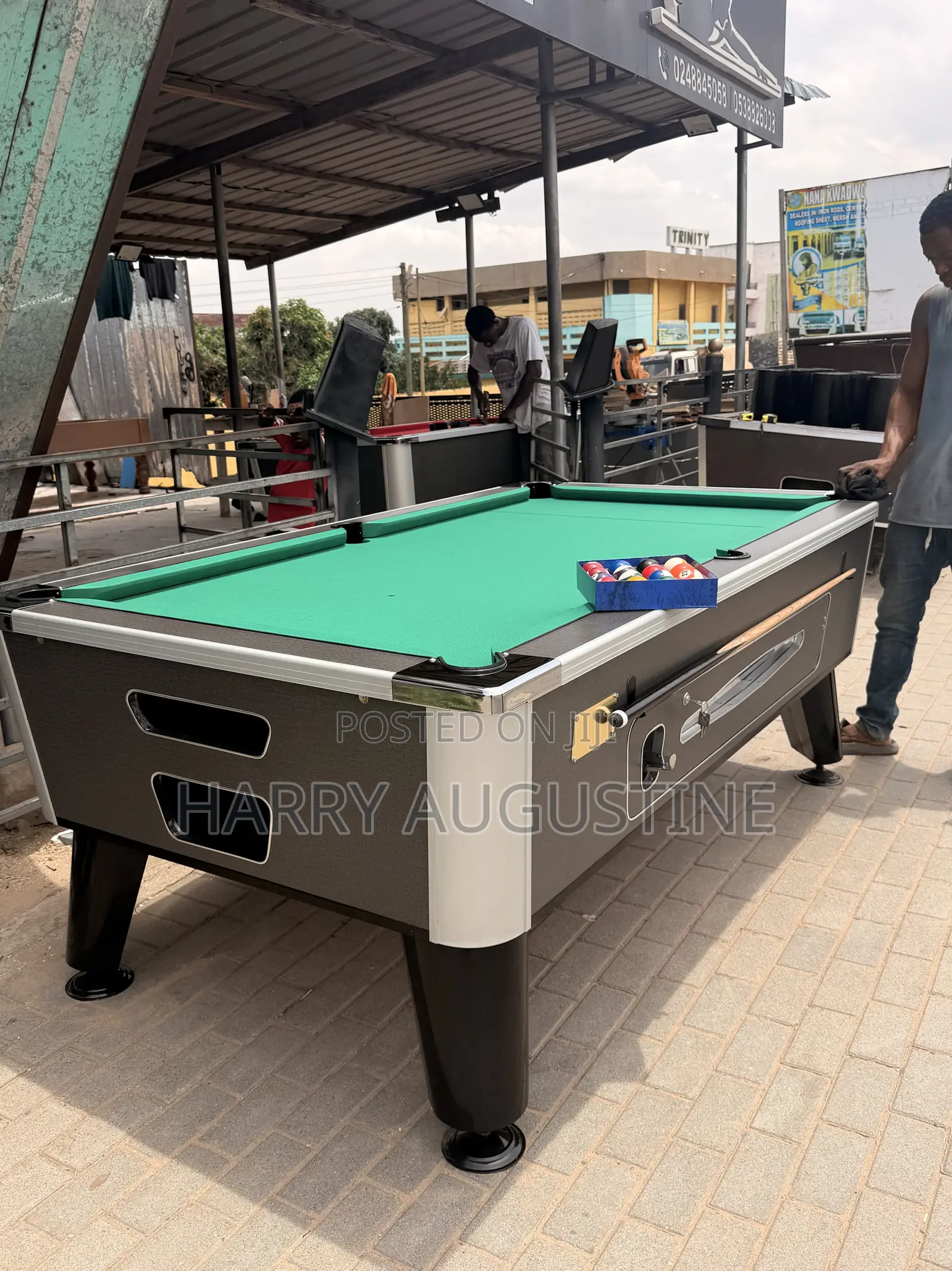 Standard Coin Operated Pool Table Going for a Cool Price