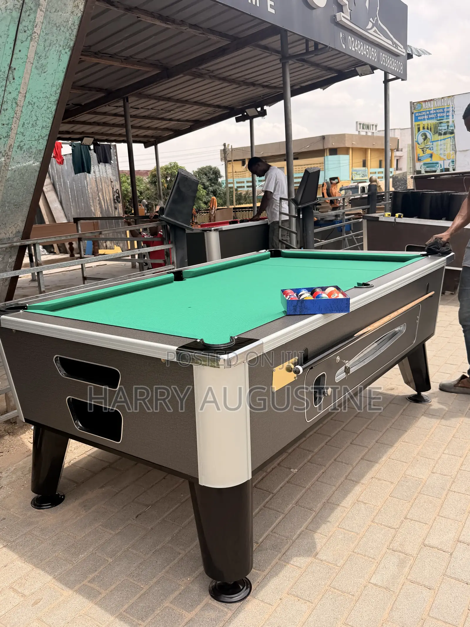 Standard Coin Operated Pool Table Going for a Cool Price