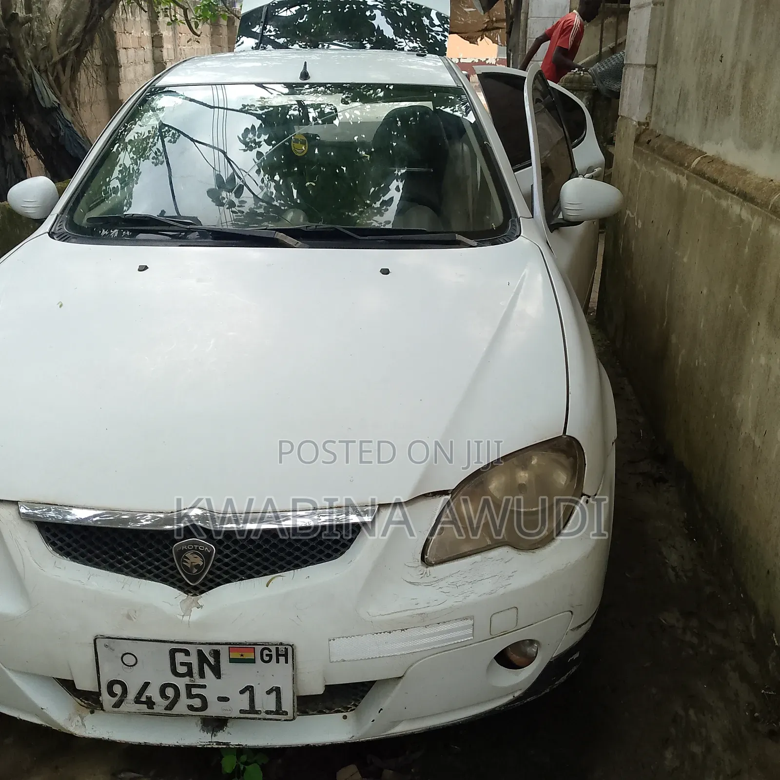 Toyota Progress 2000 White