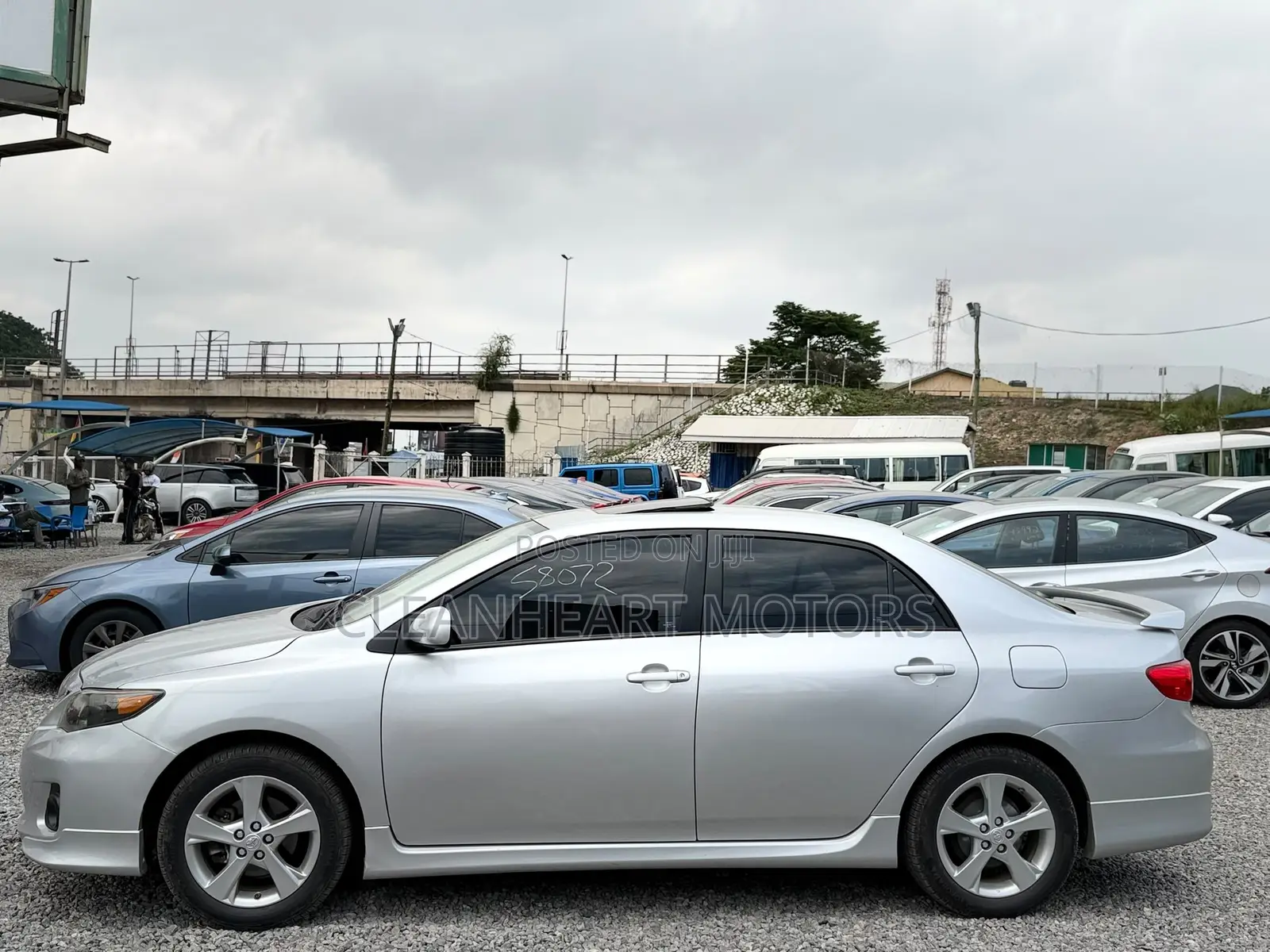 Toyota Corolla S 5-Speed 2013 Silver
