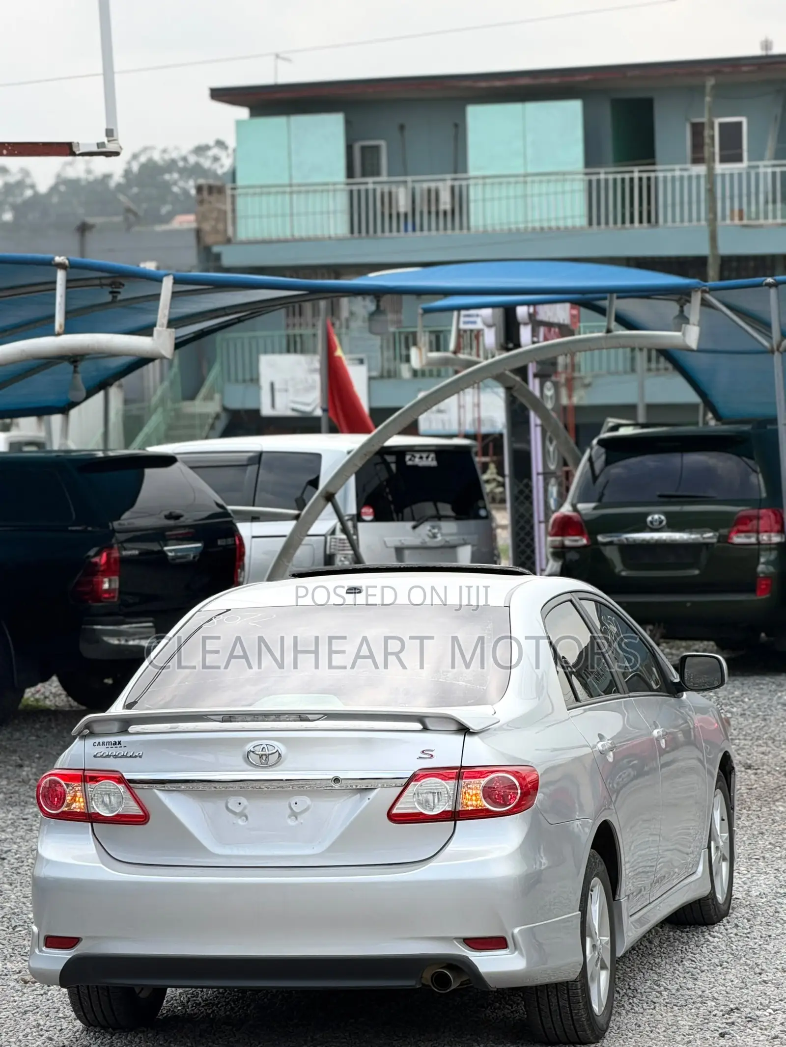 Toyota Corolla S 5-Speed 2013 Silver