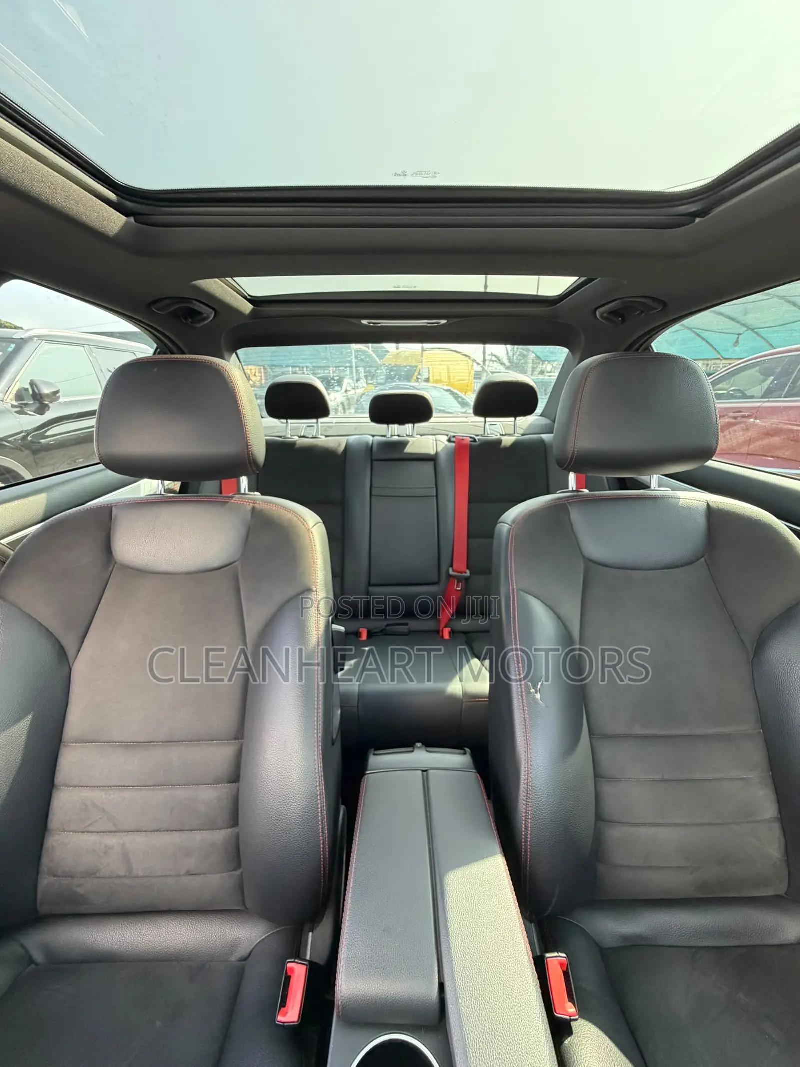 Mercedes-Benz C250 2014 Black