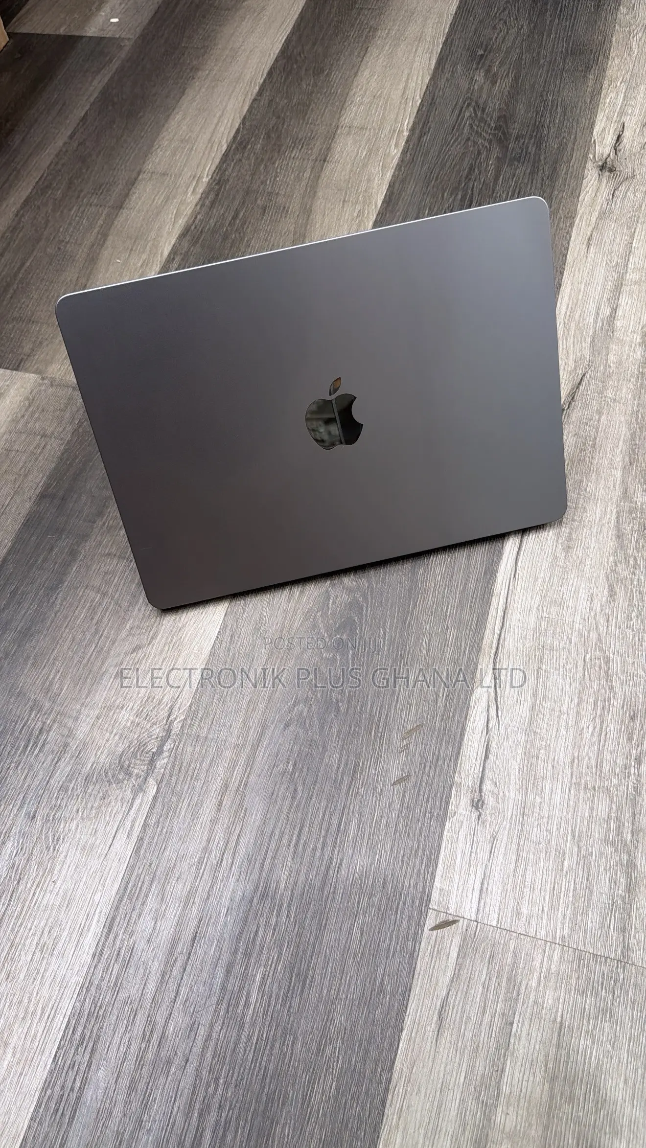 Laptop Apple MacBook Air 2022 M2 8GB Apple M2 SSD 256GB
