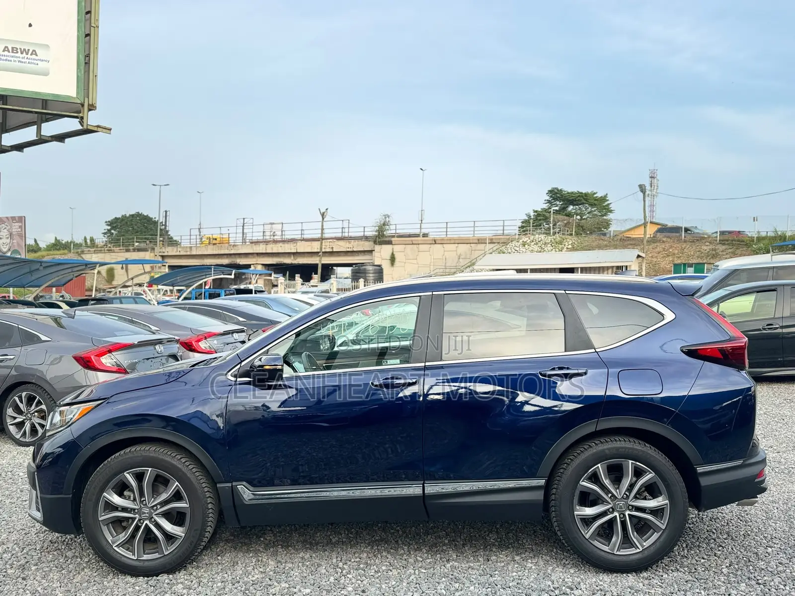 Honda CR-V Touring 2021 Blue
