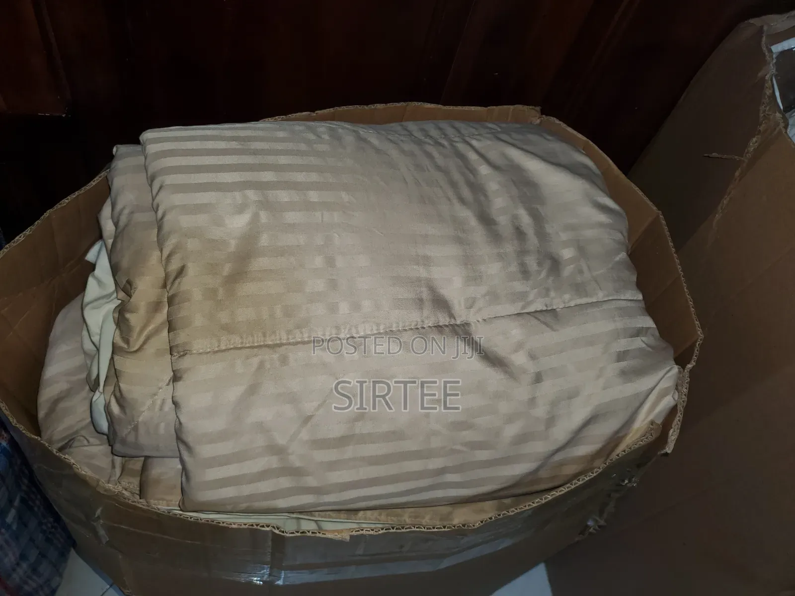 Duvets Blankets-Relocation Sale.