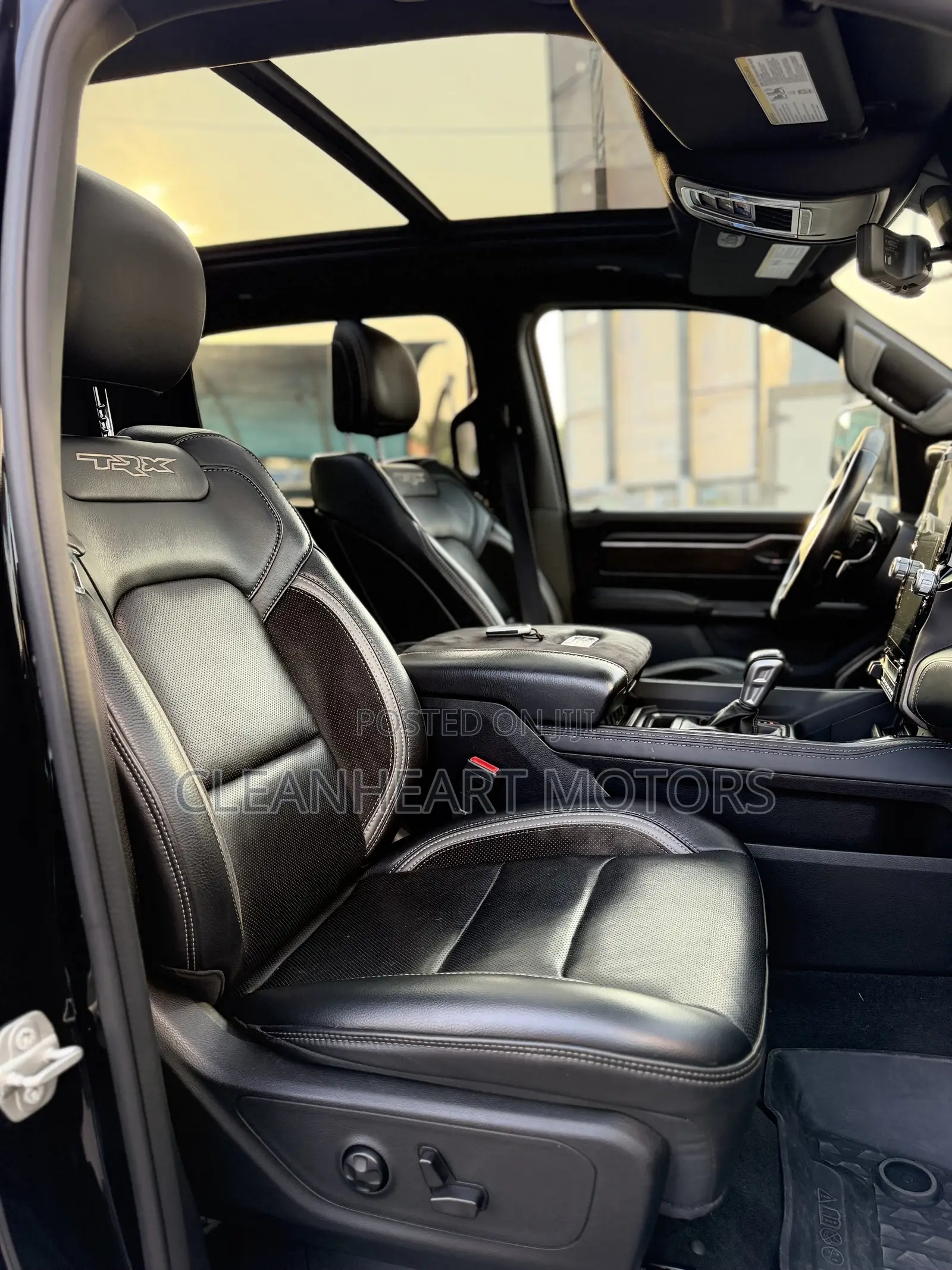 RAM 1500 TRX Crew Cab 4WD SB 2023 Black