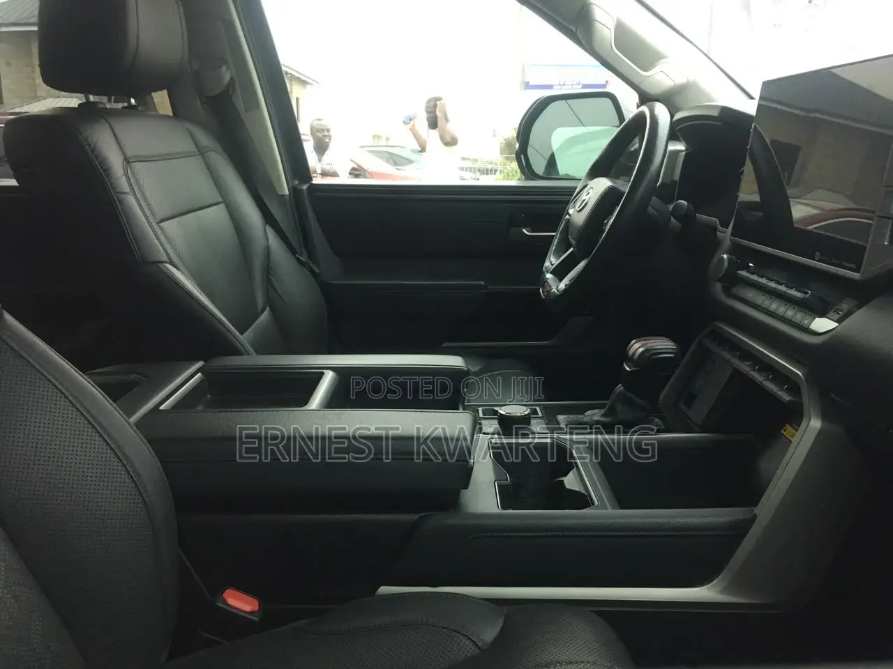 Toyota Tundra 2024 Black