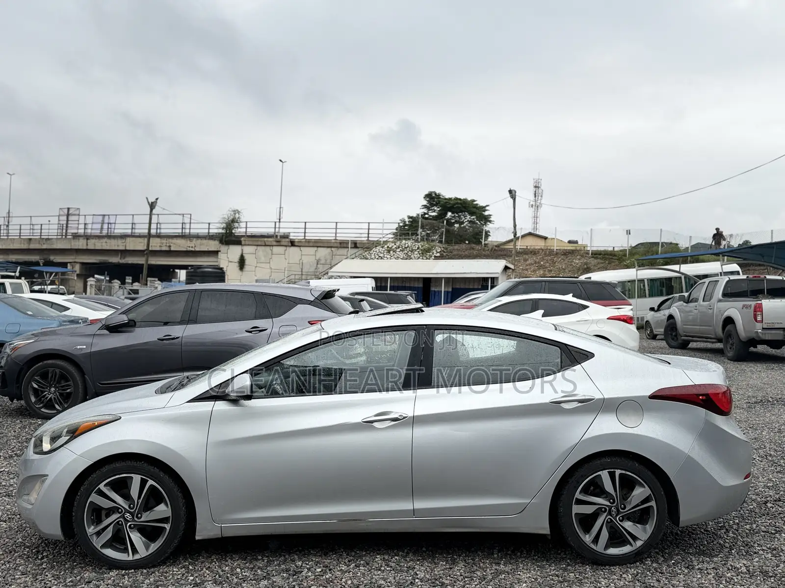 Hyundai Elantra SE 4dr Sedan (1.8L 4cyl 6M) 2015 Silver