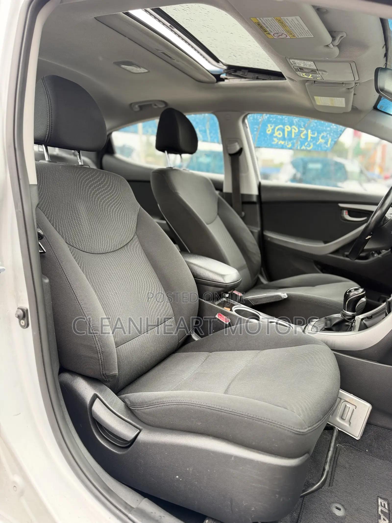 Hyundai Elantra SE 4dr Sedan (1.8L 4cyl 6M) 2015 Silver
