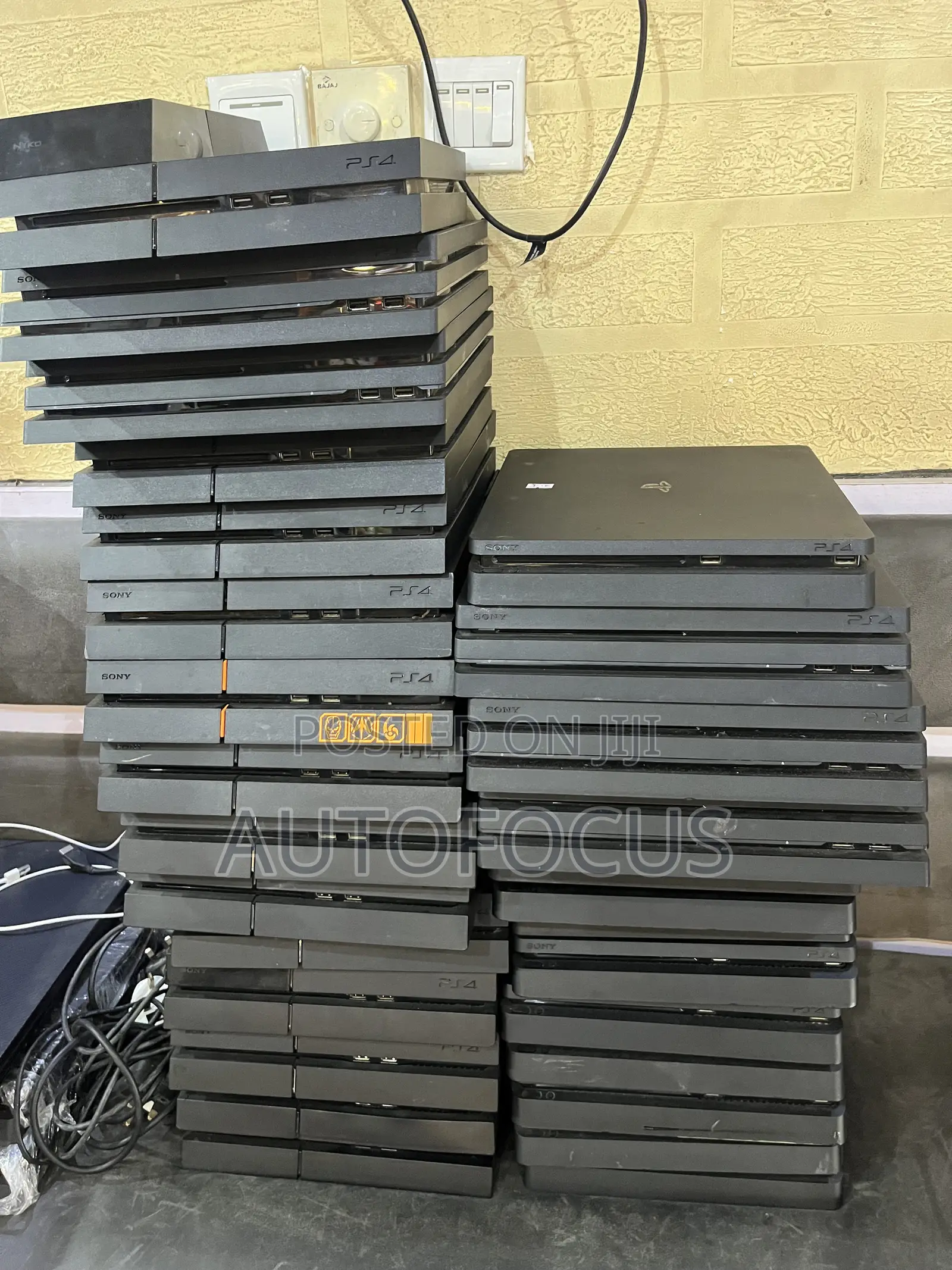 PlayStation 4 Slim 1tb