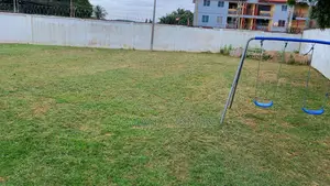 Professional Gardener