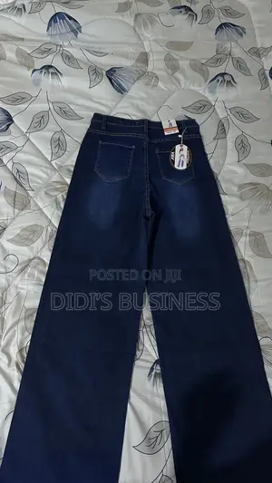 Wide Leg Jeans