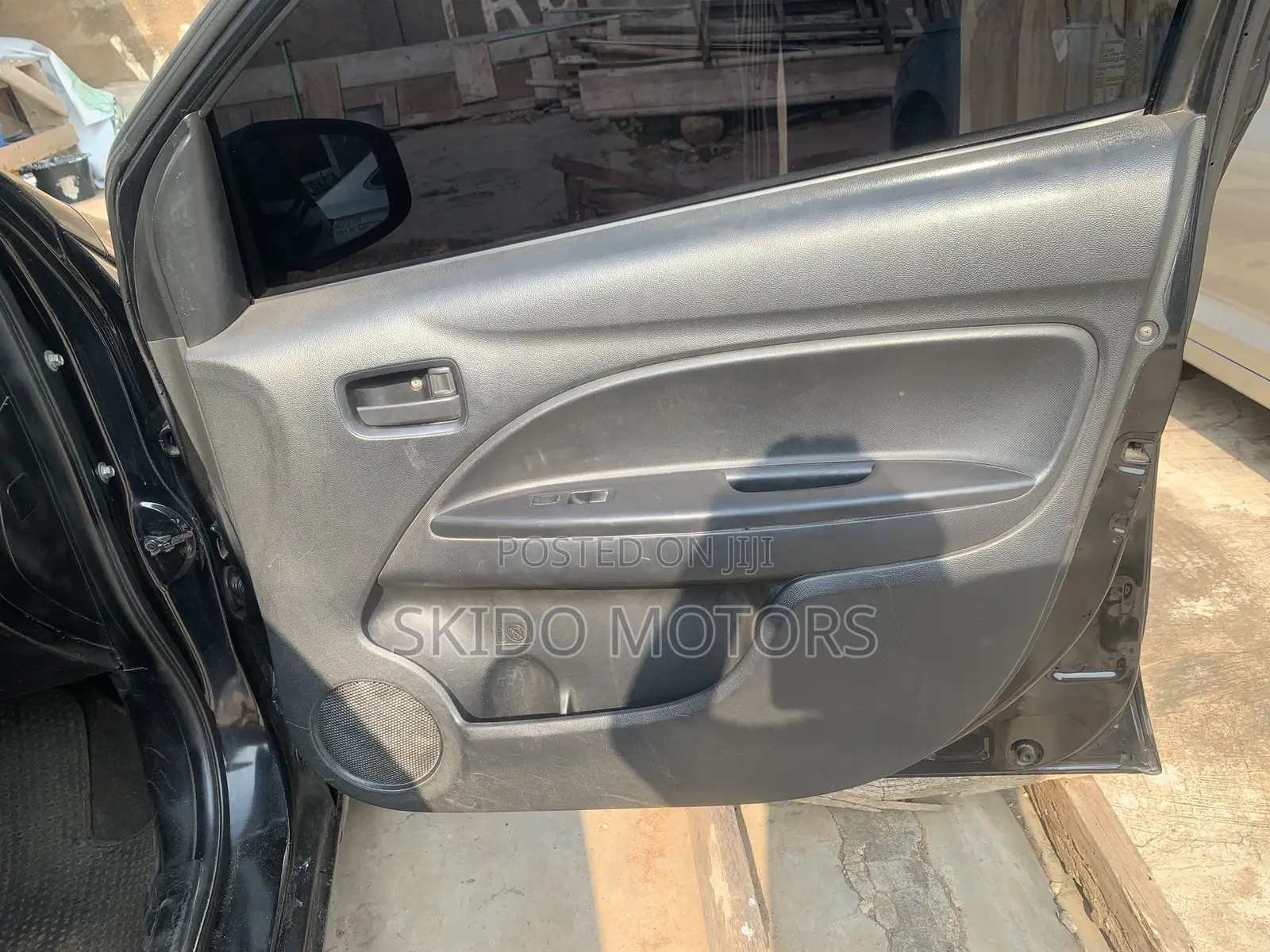 Mitsubishi Mirage GT 2017 Black