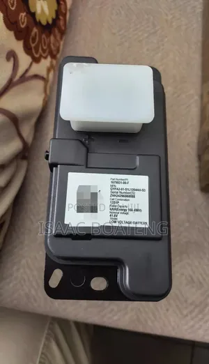 Tesla Cybertruck 48V Battery Lithium