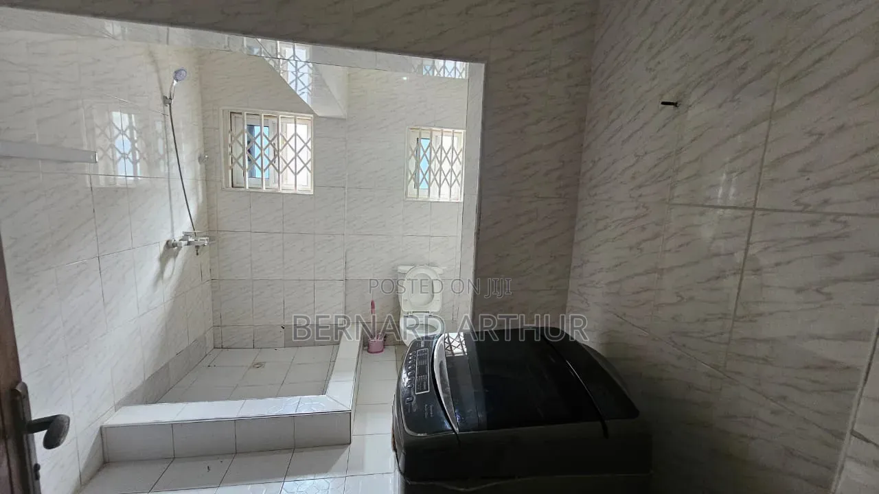 4bdrm House in Bernard Agency, Pokuase for rent