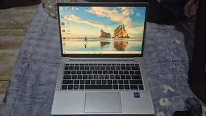 New Laptop HP EliteBook 830 G8 8GB Intel Core i5 HDD+SSD 256GB