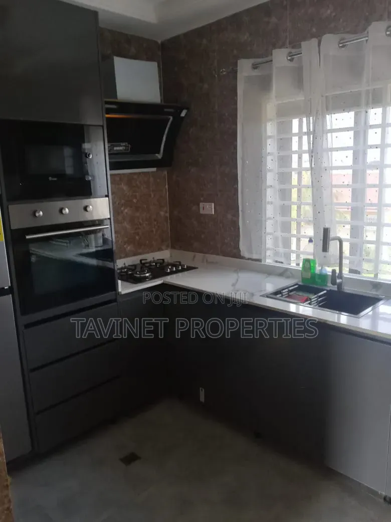 Two Bedrooms Furnished Apartment for Short Let at School Junction