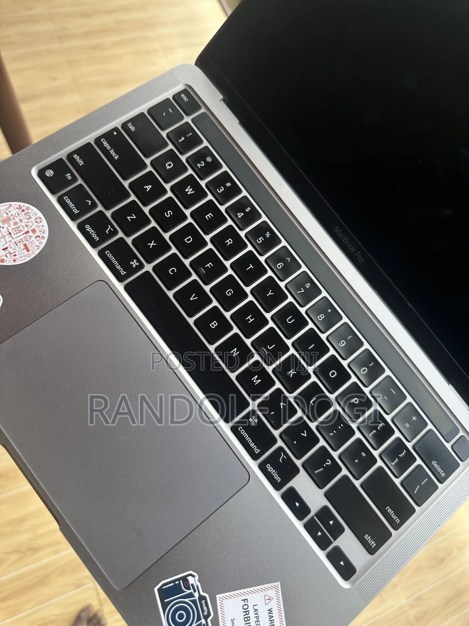 Laptop Apple MacBook Pro 2020 M1 8GB Apple M1 Pro SSD 256GB