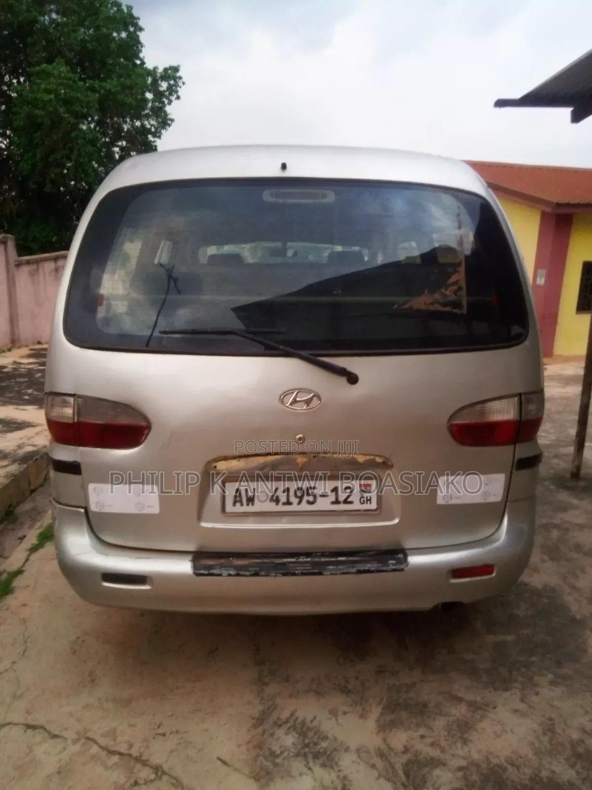 Hyundai H-100 2001 Silver