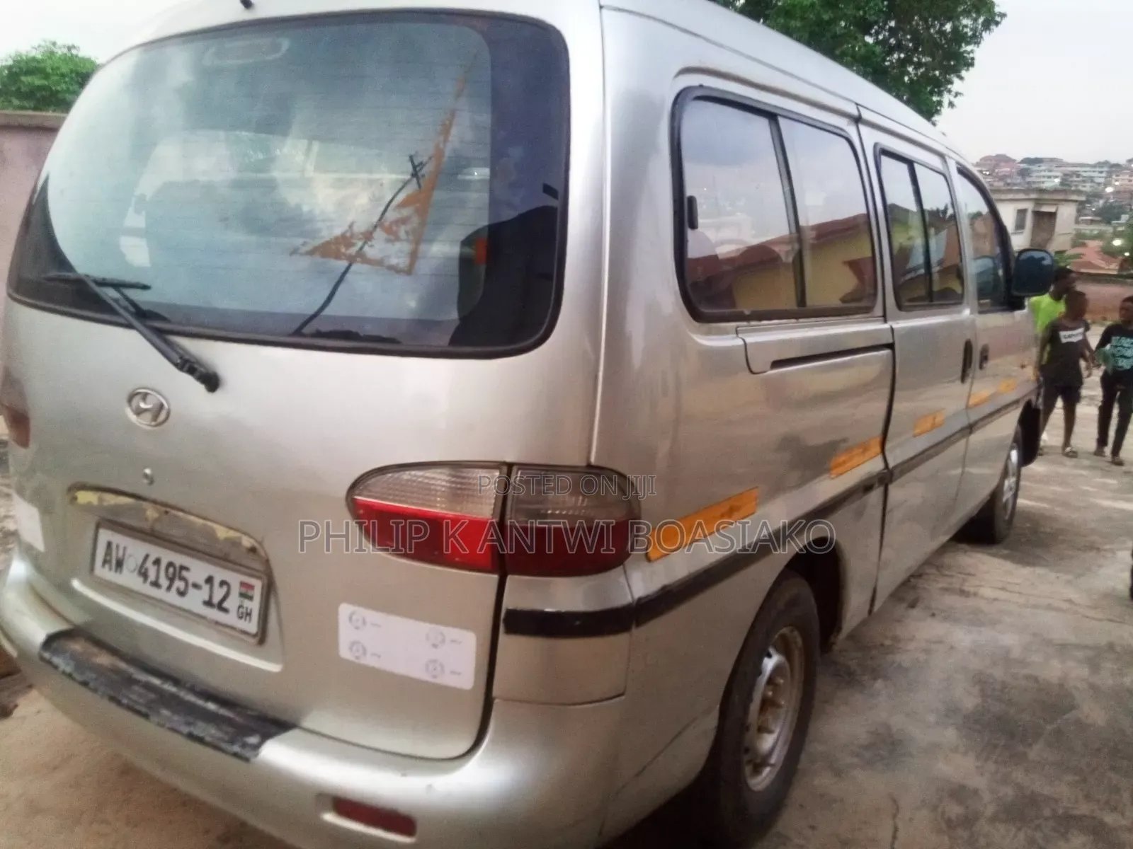 Hyundai H-100 2001 Silver