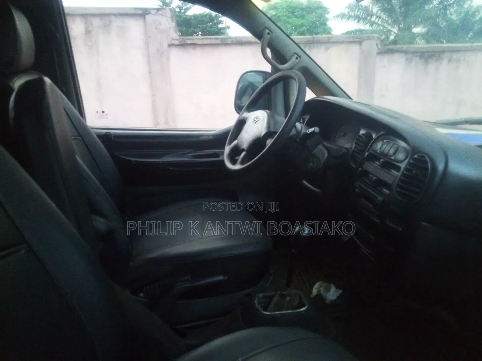 Hyundai H-100 2001 Silver