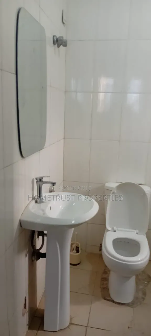 4bdrm House in Kwabenya Acp for rent