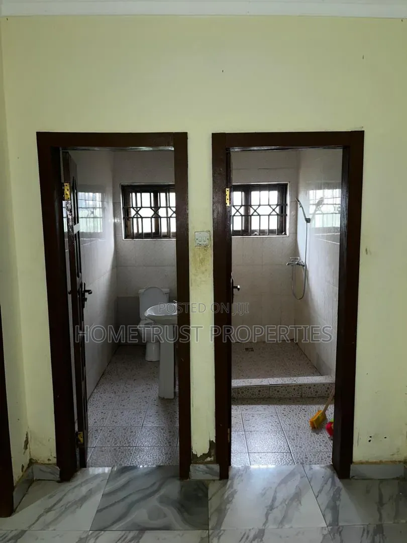 5bdrm House in Malejor for rent