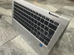 Laptop HP EliteBook 830 G8 16GB Intel Core i5 SSD 256GB