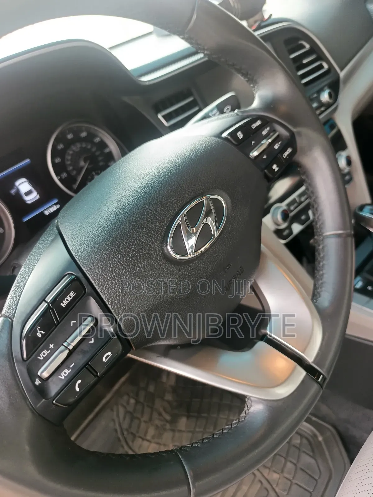 Hyundai Elantra SEL 2019 Silver