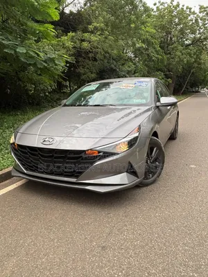 Hyundai Elantra SEL 2023 Ivory