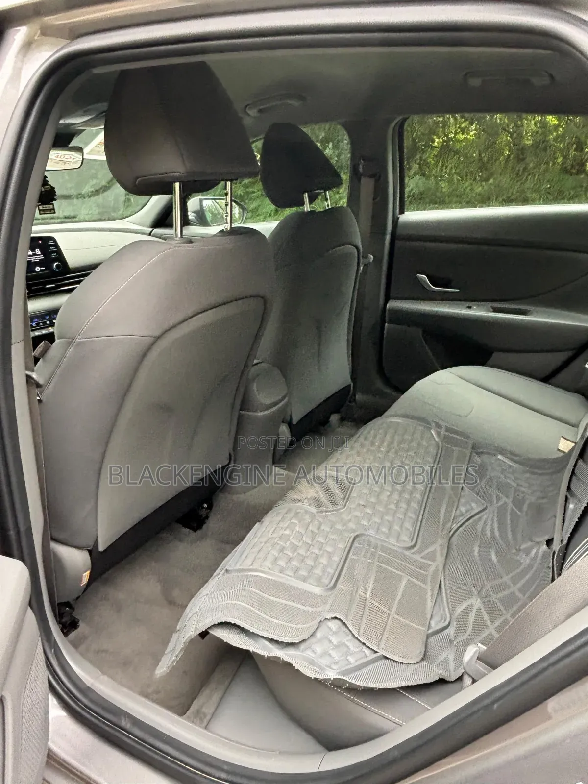 Hyundai Elantra SEL 2023 Ivory