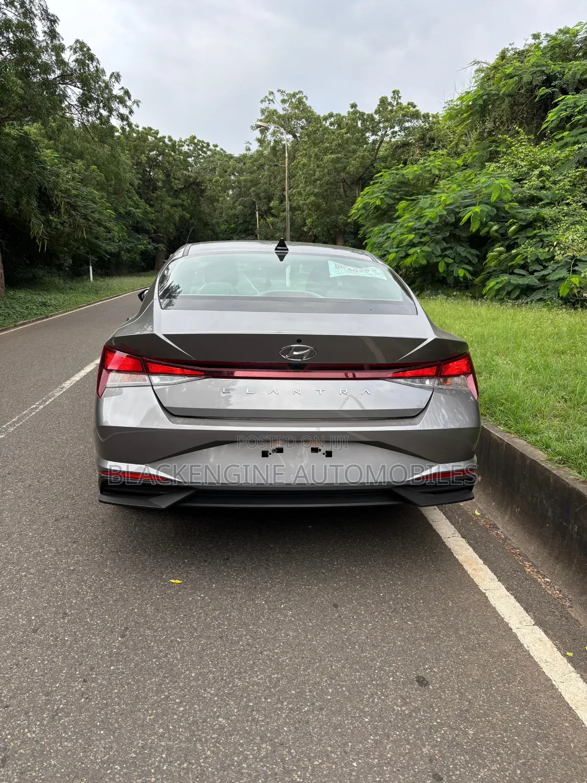 Hyundai Elantra SEL 2023 Ivory