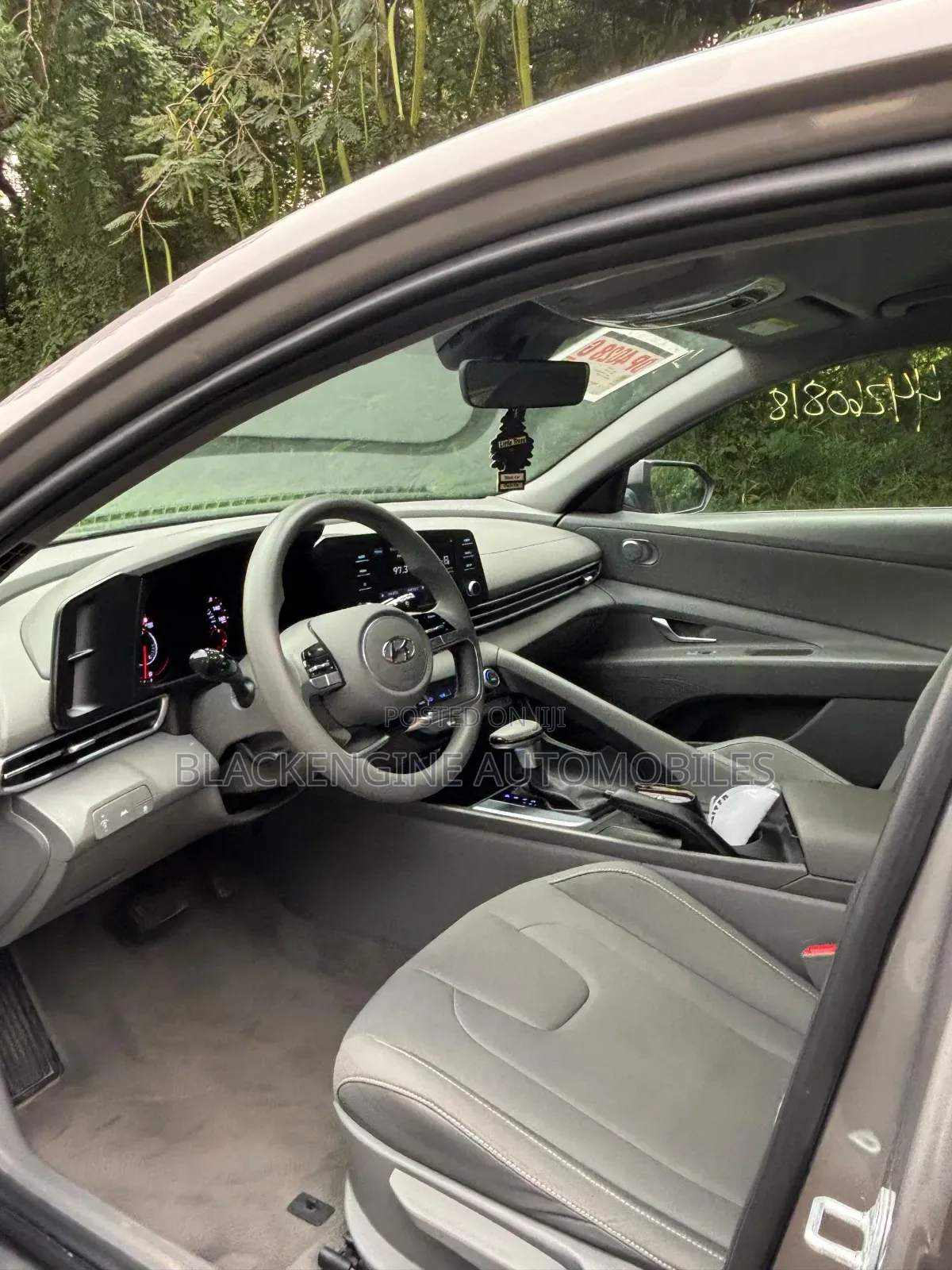 Hyundai Elantra SEL 2023 Ivory