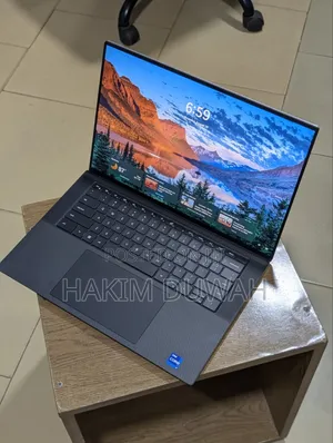 Laptop Dell XPS 15 9520 40GB Intel Core i7 SSD 512GB