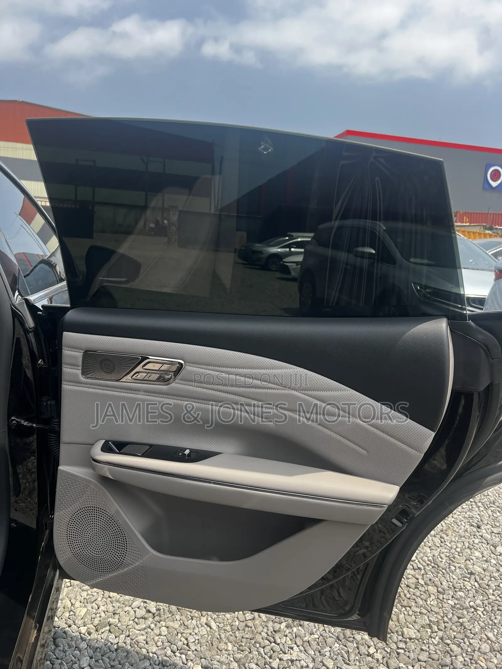Geely Galaxy Starshine 8 2025 Black