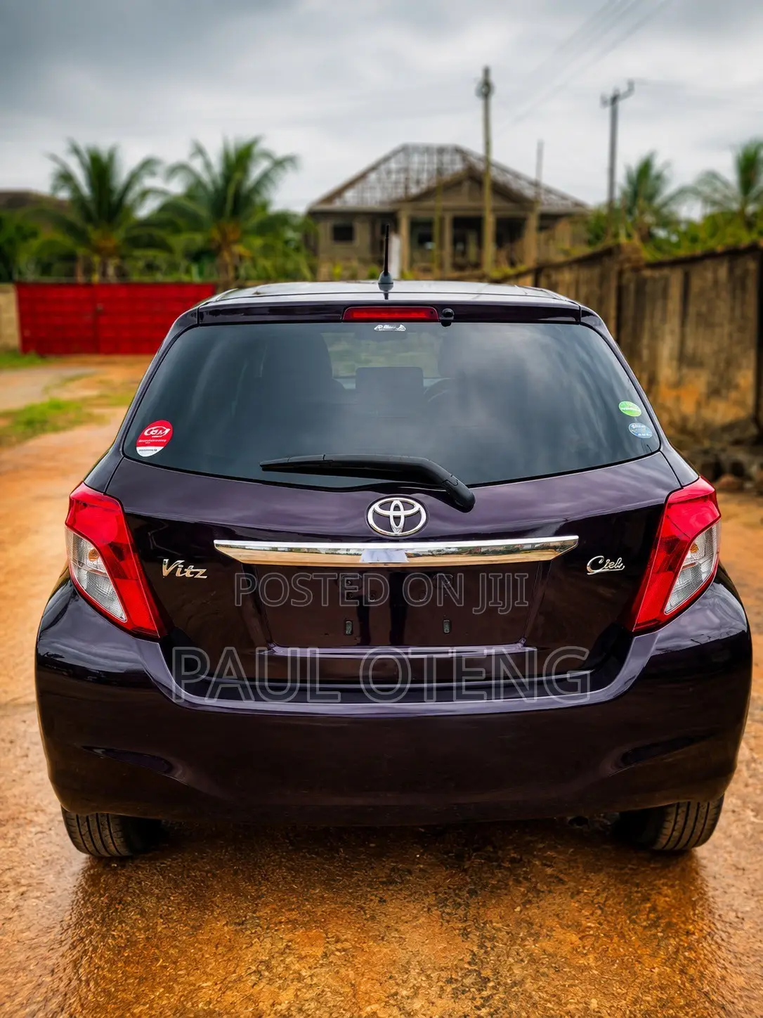 Toyota Vitz 1.3 AWD 5dr 2014