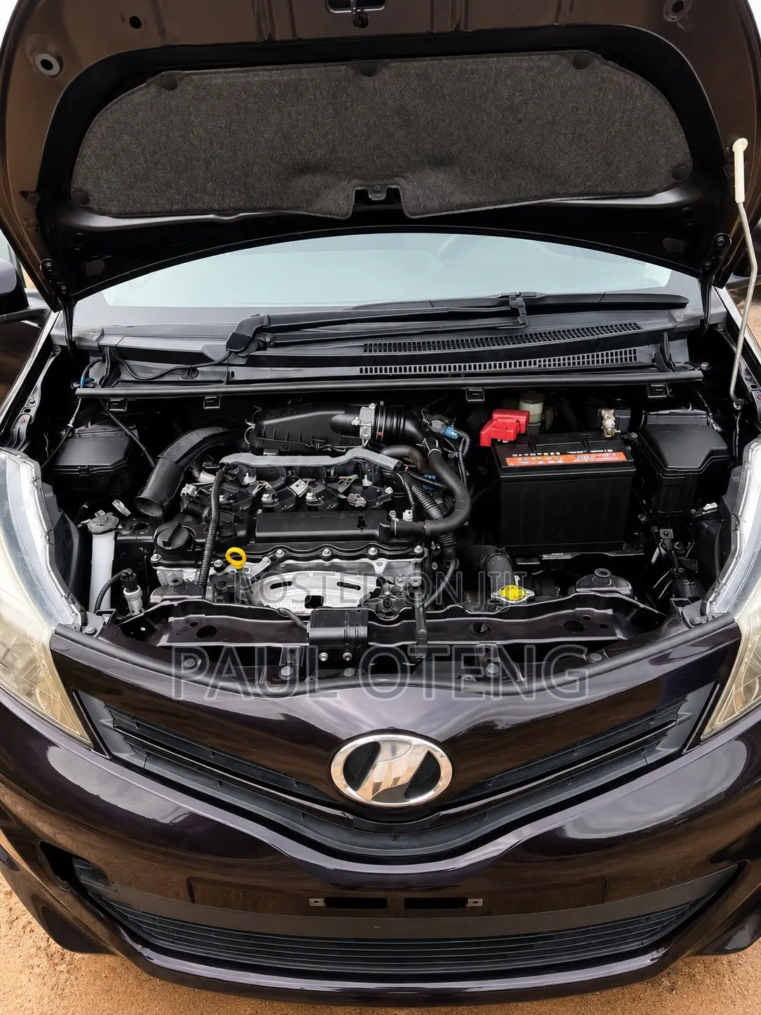 Toyota Vitz 1.3 AWD 5dr 2014
