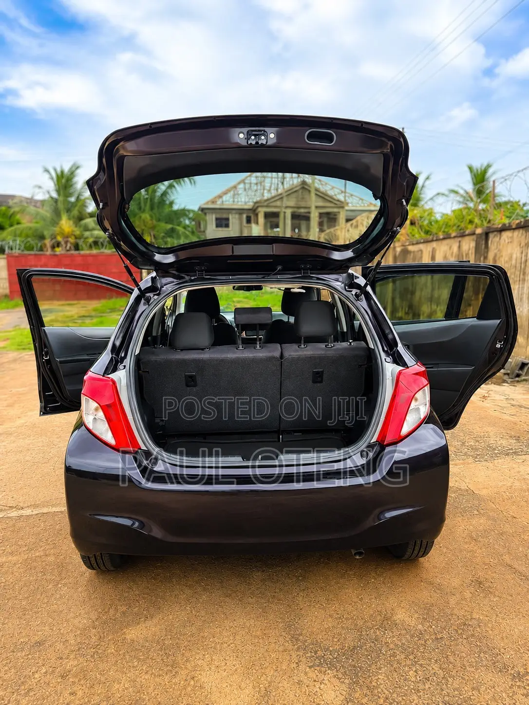 Toyota Vitz 1.3 AWD 5dr 2014