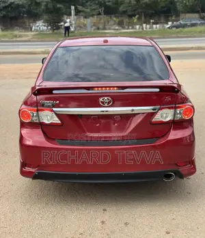 Toyota Corolla S 4dr Sedan (1.8L 4cyl 4A) 2013 Red