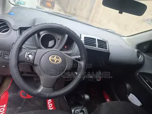 Toyota Matrix 2009 Gray