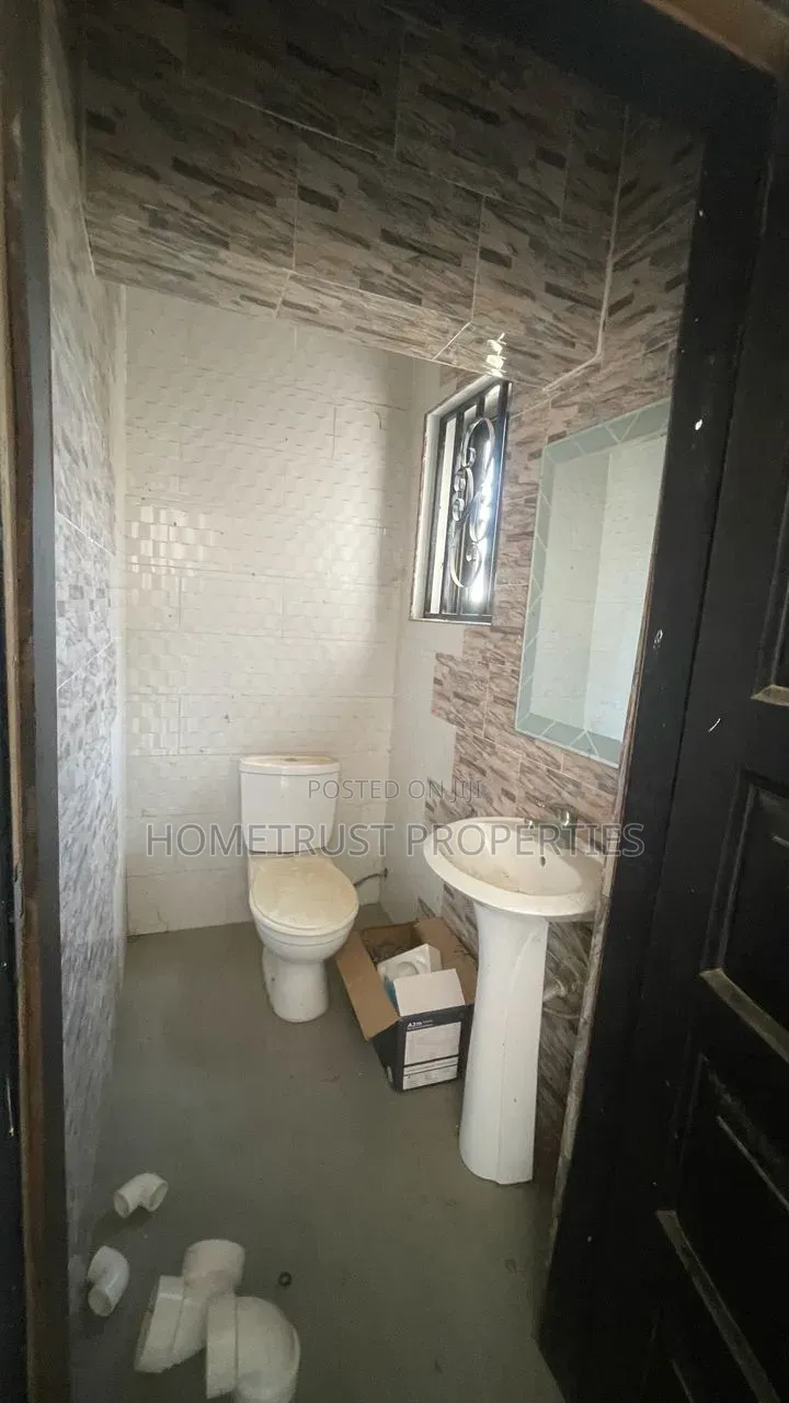 2bdrm Apartment in Ablekuma Ga Odumase, Pentecost for rent
