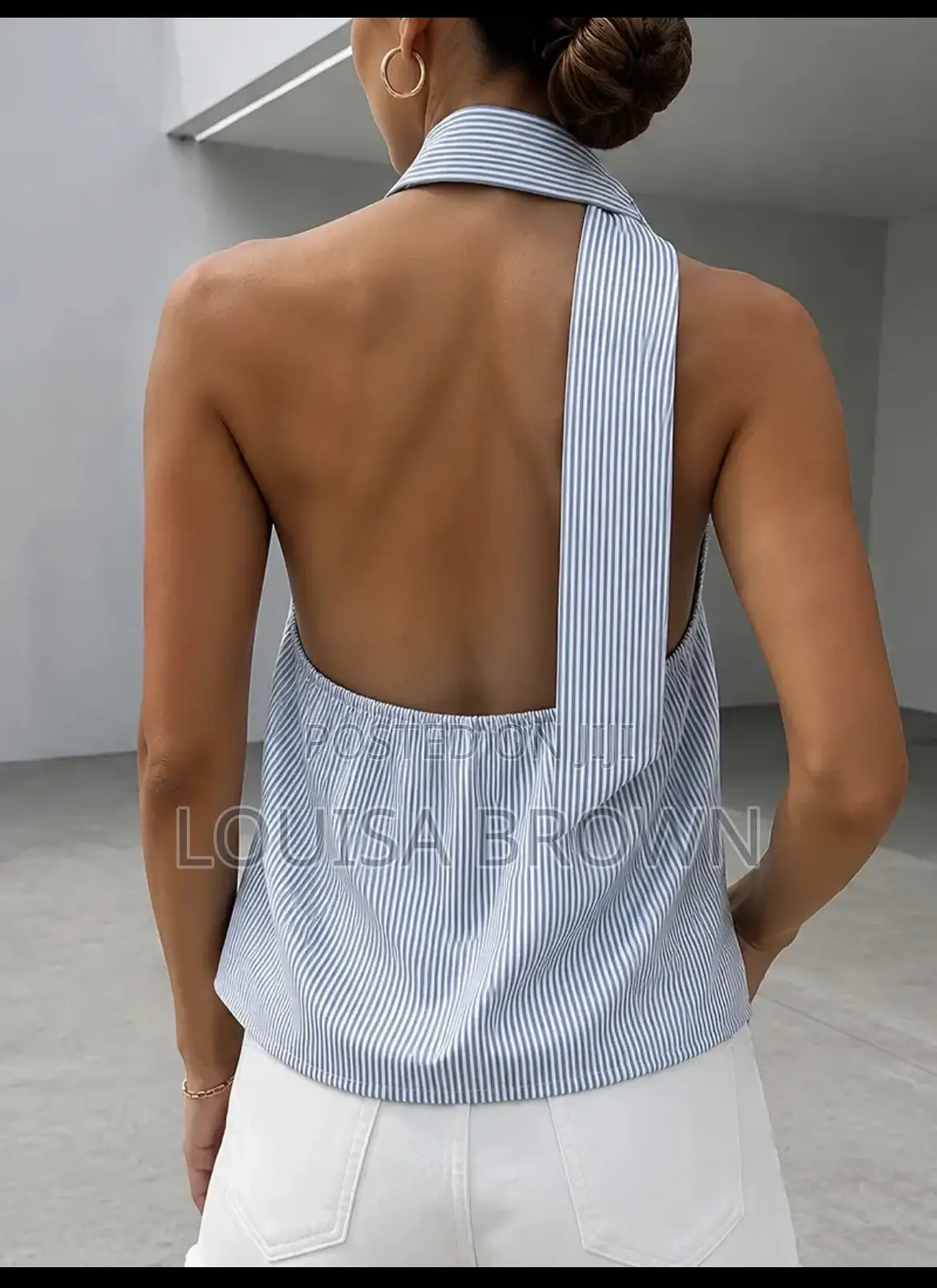 Halterneck Sleeveless Top in Size L