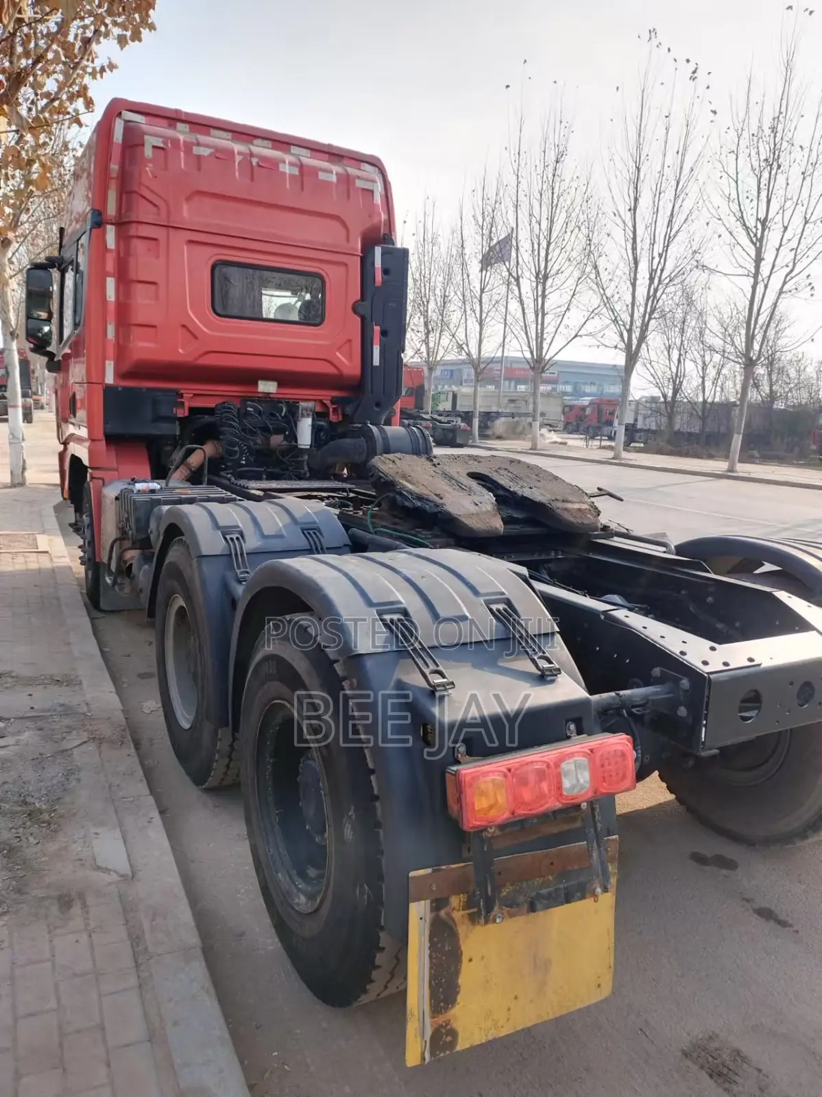 Trailer Head and Low Bed